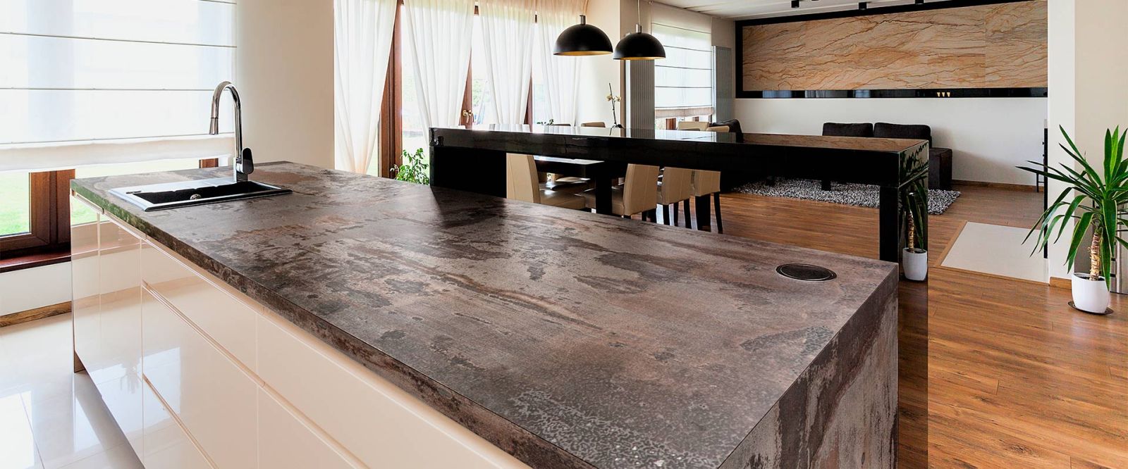 benkeplate keramisk dekton