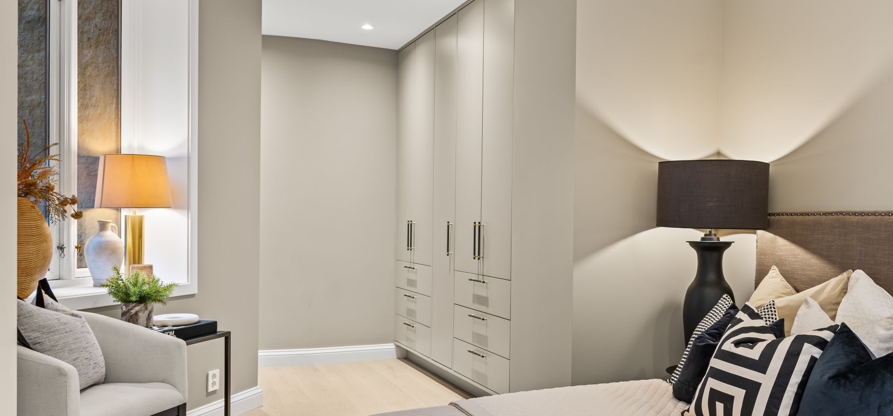 Garderobe skreddersydd